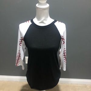 “Baseball Mom” Raglan Tee